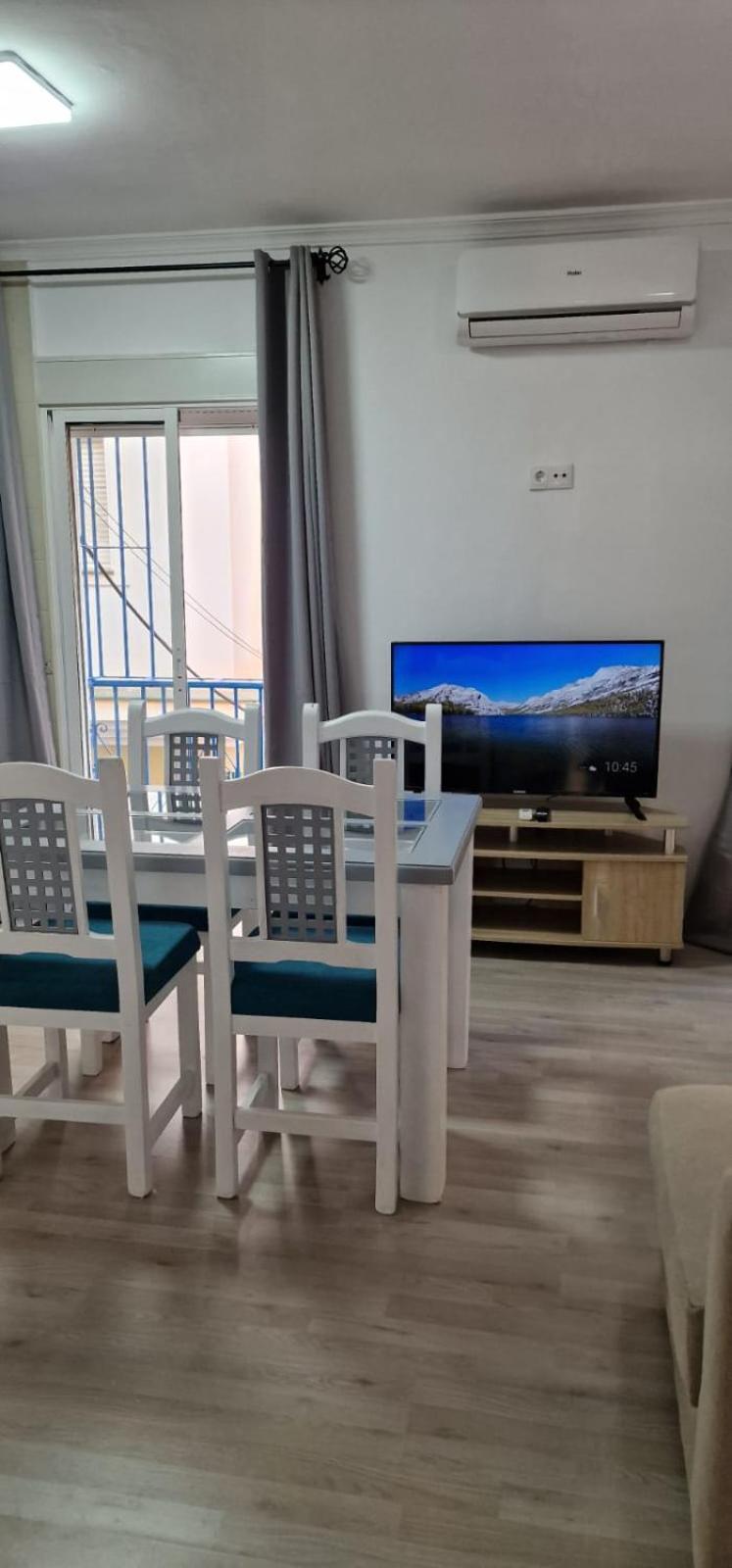 Apartamentos Ana'S Cozy Inns Torremolinos Buitenkant foto