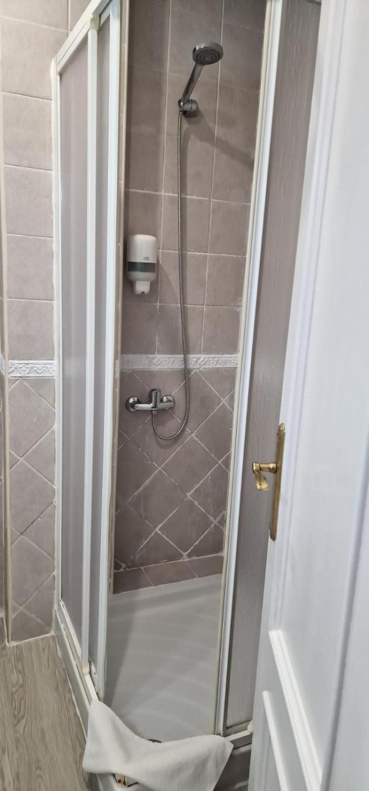 Apartamentos Ana'S Cozy Inns Torremolinos Buitenkant foto