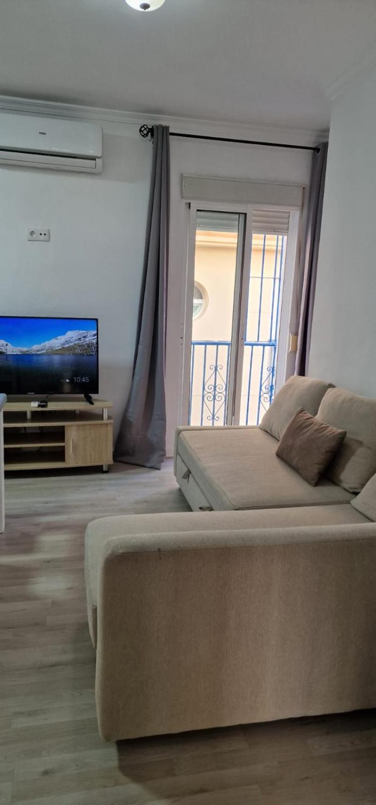 Apartamentos Ana'S Cozy Inns Torremolinos Buitenkant foto